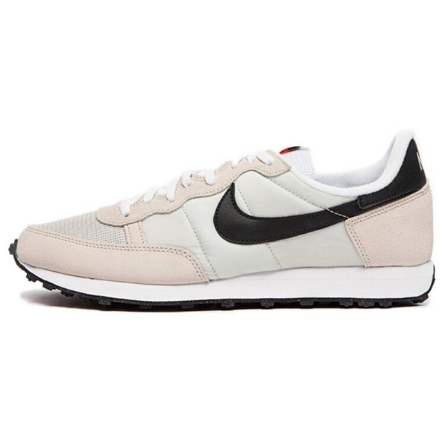 Nike Challenger OG
