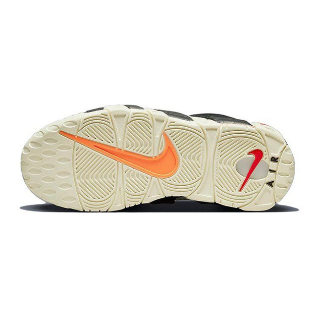 Nike Air More Uptempo Nike Hoops GS