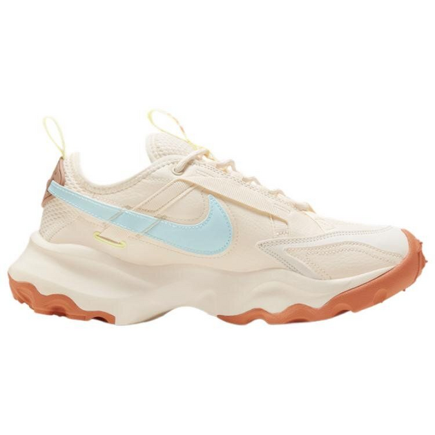 Nike TC 7900