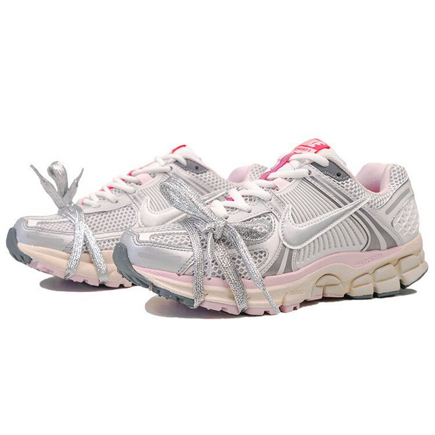 Nike Air Zoom Vomero 5