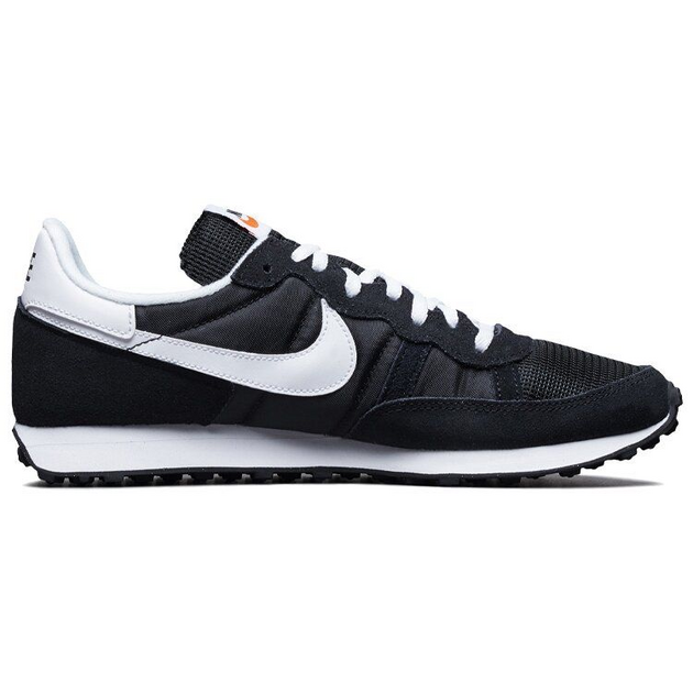 Nike Challenger