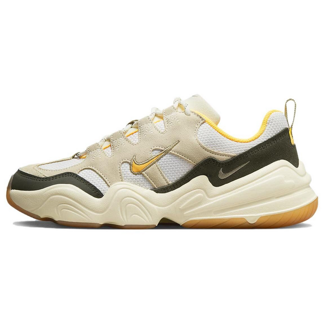 Nike Tech Hera