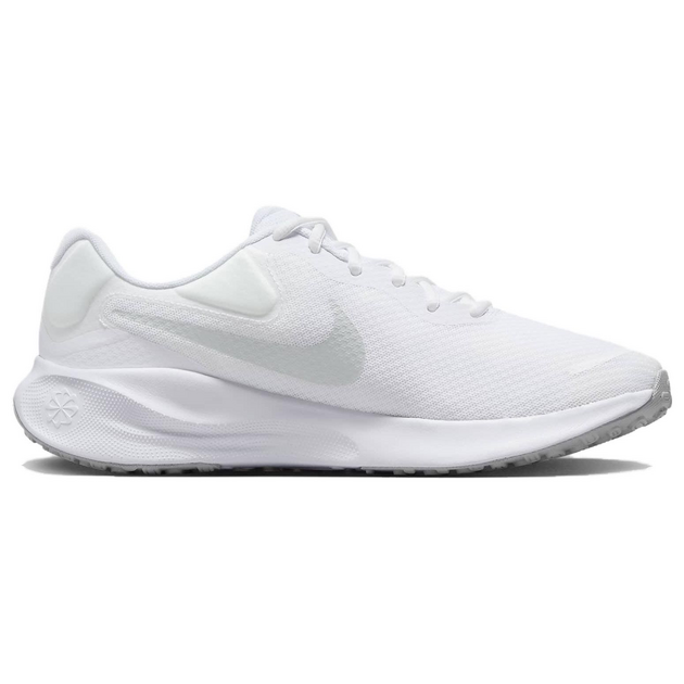 Nike Revolution 7