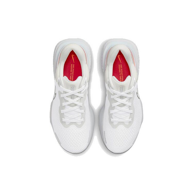 Nike ZoomX Invincible