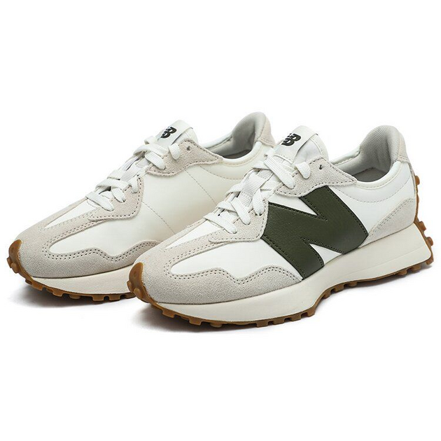 New Balance 327