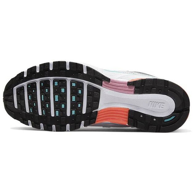 Nike P6000