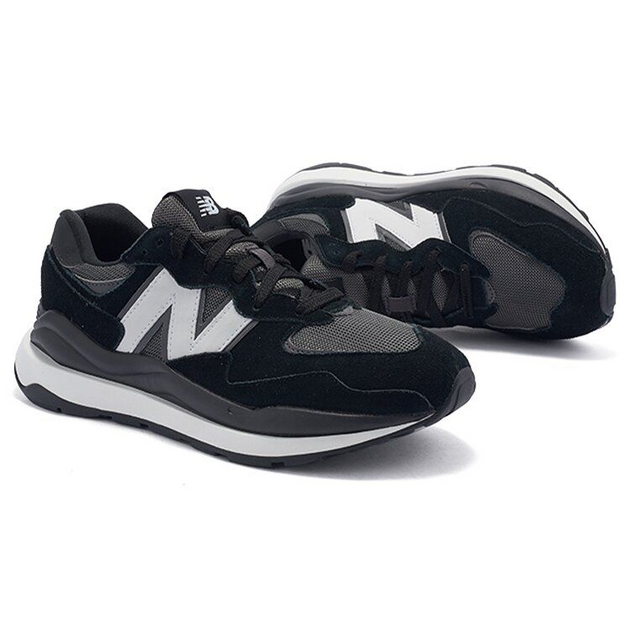 New Balance 5740