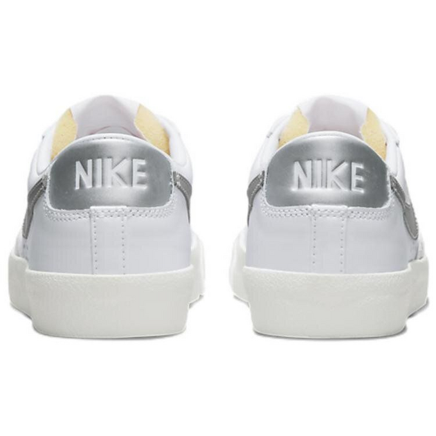 Nike Blazer Low 77
