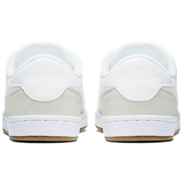 Nike SB FC Standard
