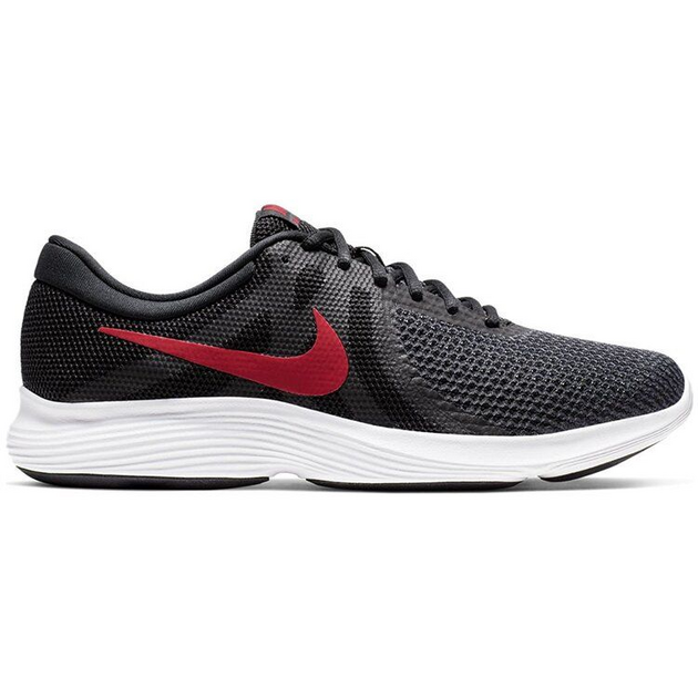 Nike Revolution 4