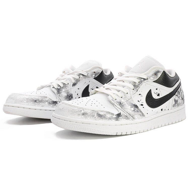 Air Jordan 1 Low TRiple White