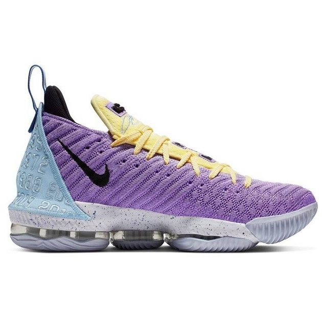 Nike LeBron 16