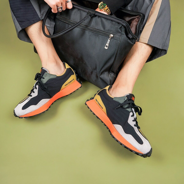 New Balance 327