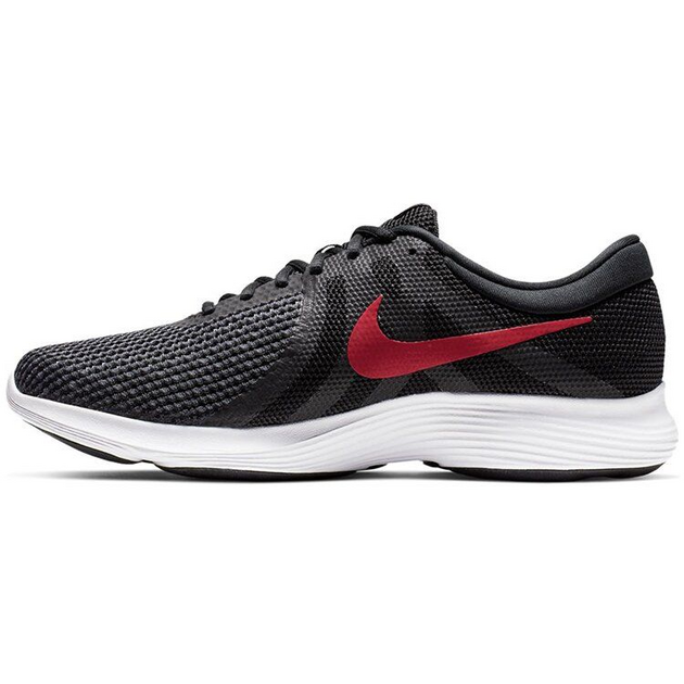 Nike Revolution 4