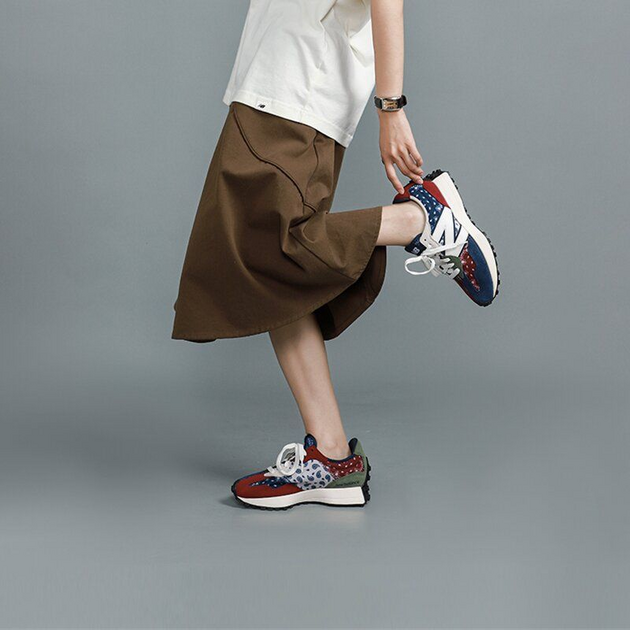 New Balance 327