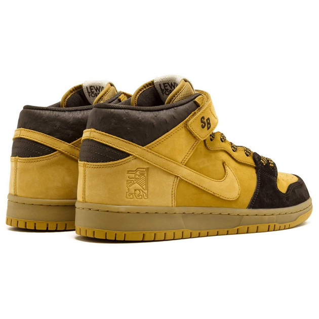 Nike Dunk SB Lewis Marnell