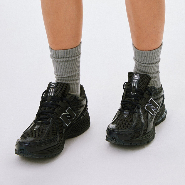 New Balance 1906R