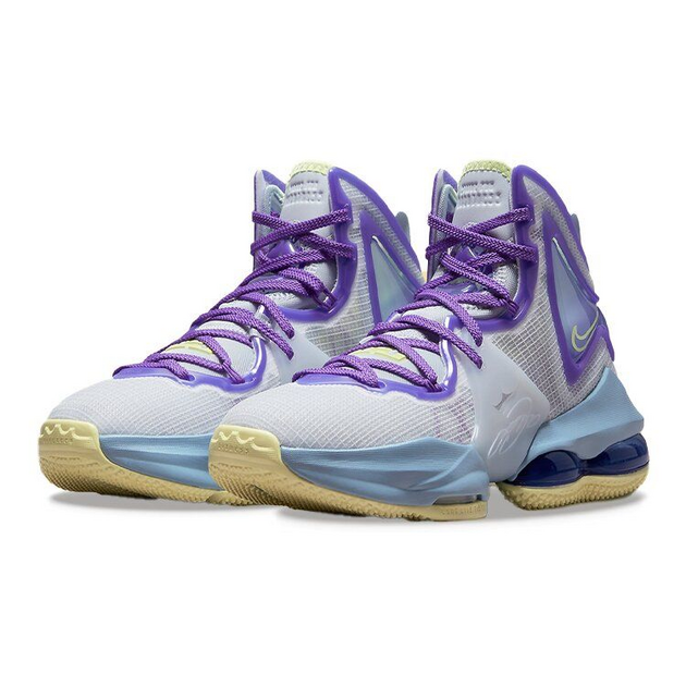 GS Nike LeBron 19 Easter 19