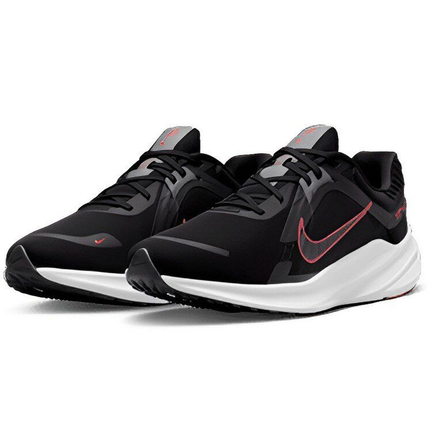 Nike Quest 5