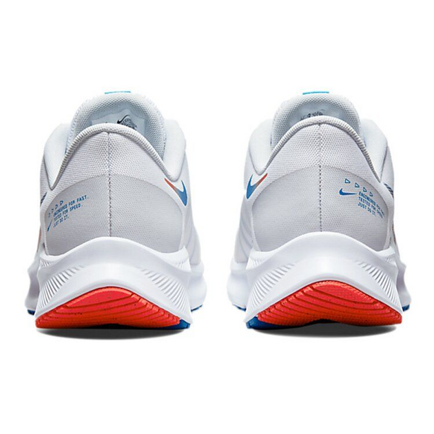 Nike Quest 4