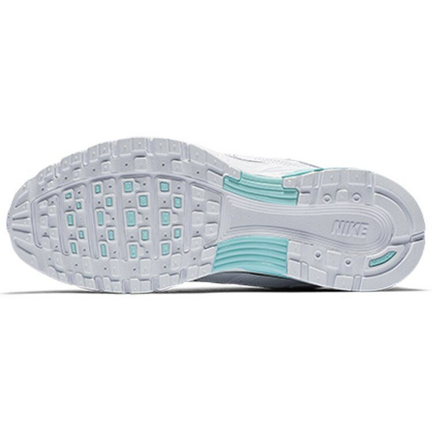 Nike P6000