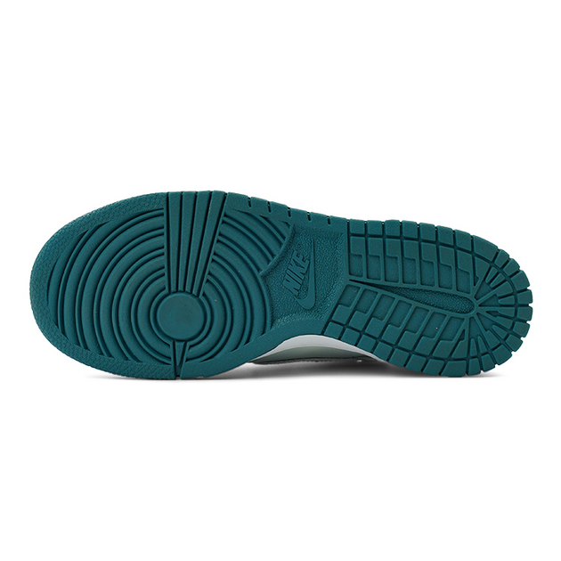 Nike Dunk Low GS