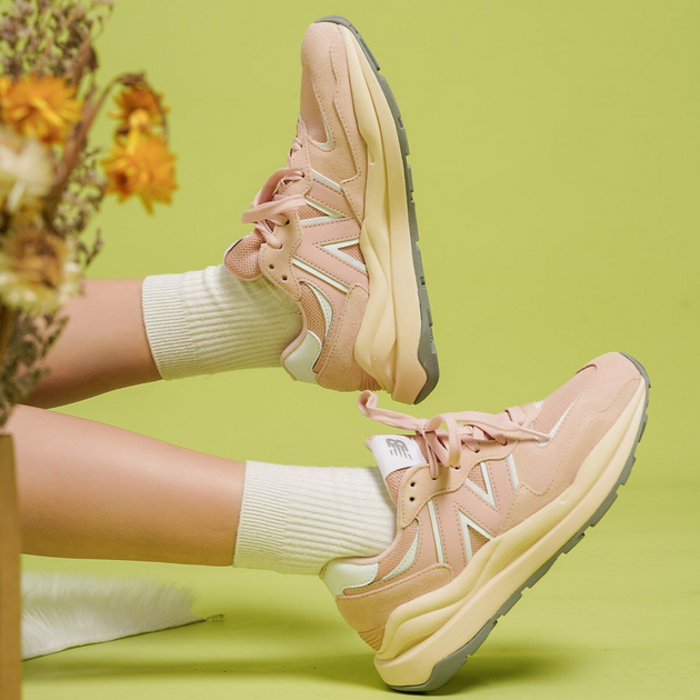 New Balance 5740