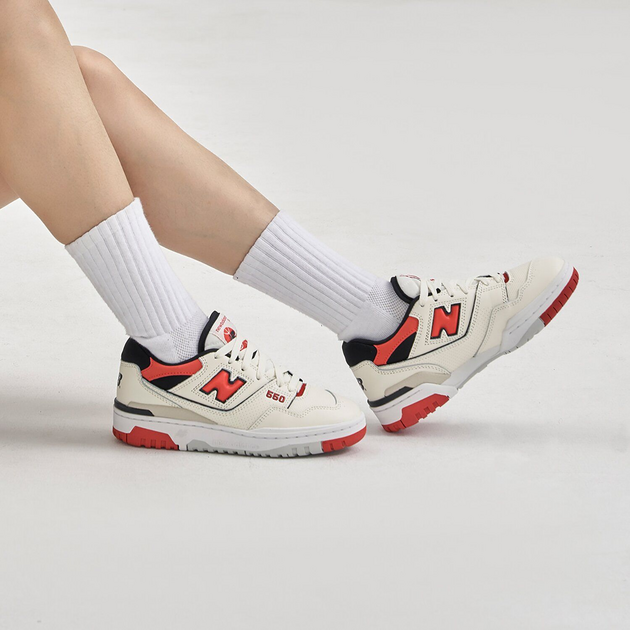 New Balance 550