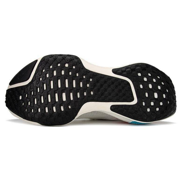 Nike Invincible Run 3