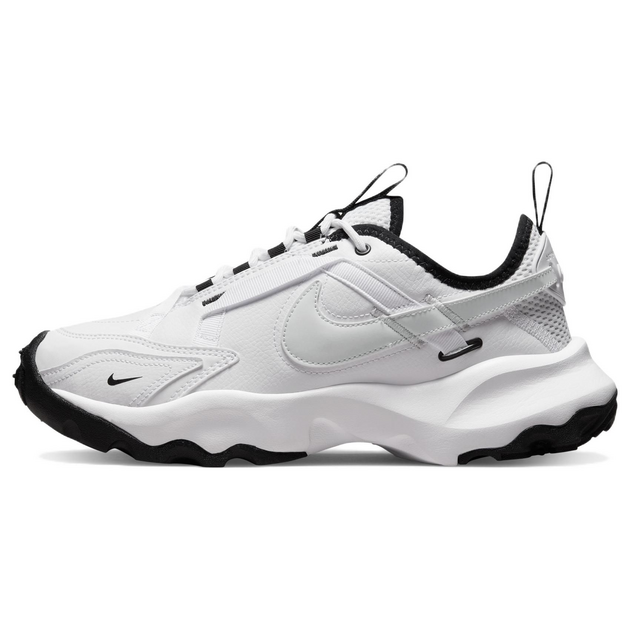 Nike TC 7900