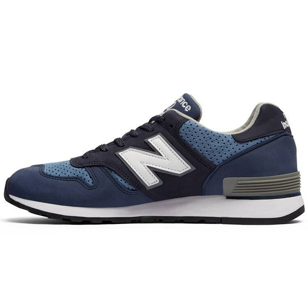 New Balance 670 D