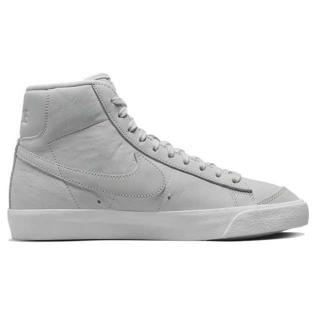 Nike Blazer 77 LX Photon Dust