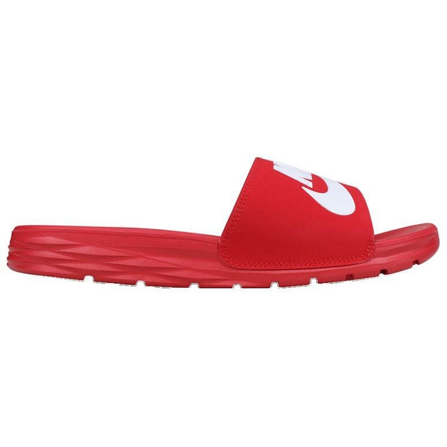 Nike Benassi