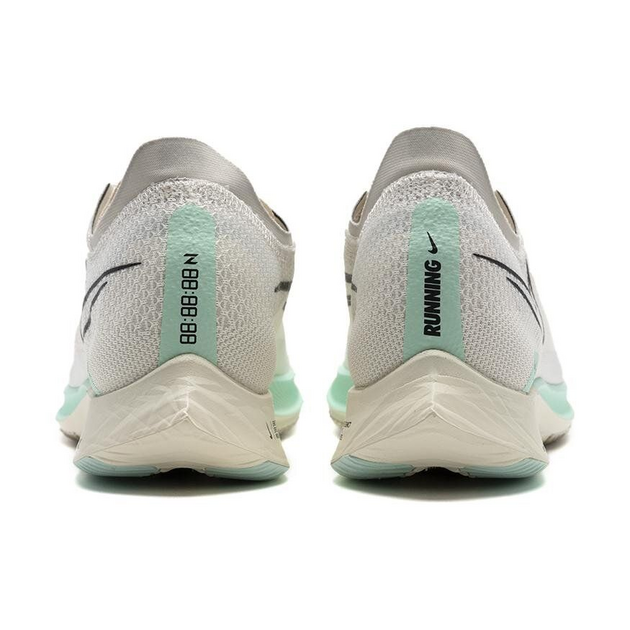 Nike ZoomX StreakFly