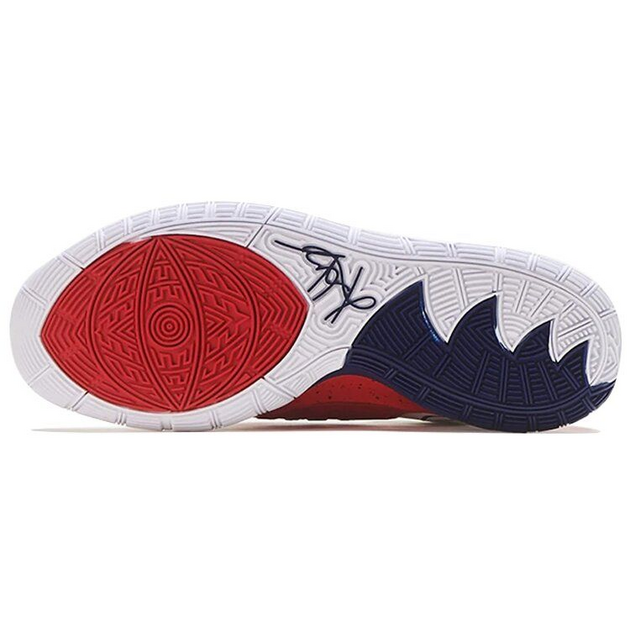 Nike Kyrie 6