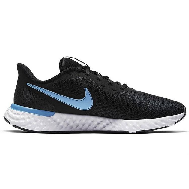 Nike Revolution 5