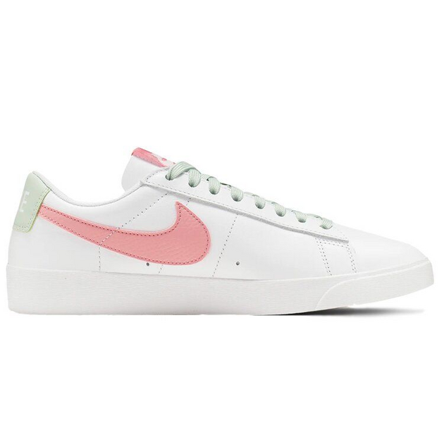 Nike Blazer LE