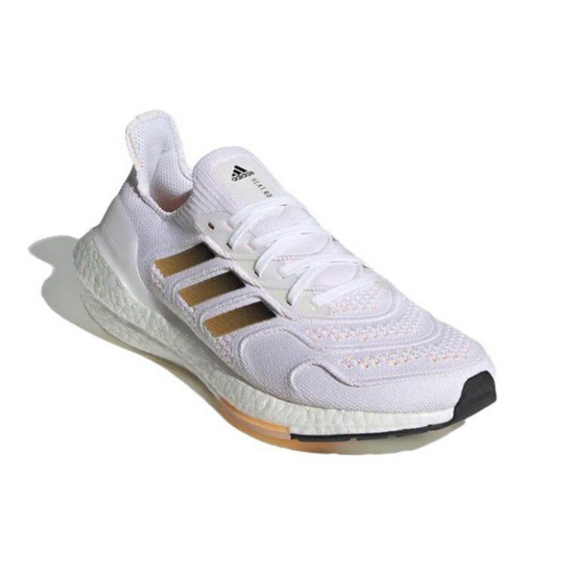 Adidas UltraBoost 22