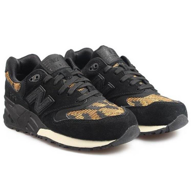 New Balance 999