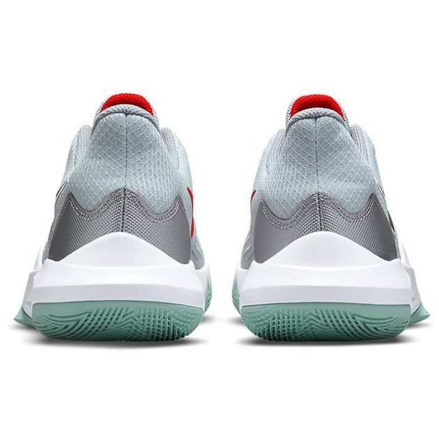 Nike Precision 5