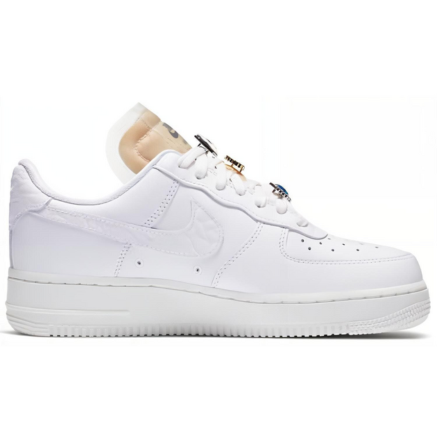 Nike Air Force 1 07 LX