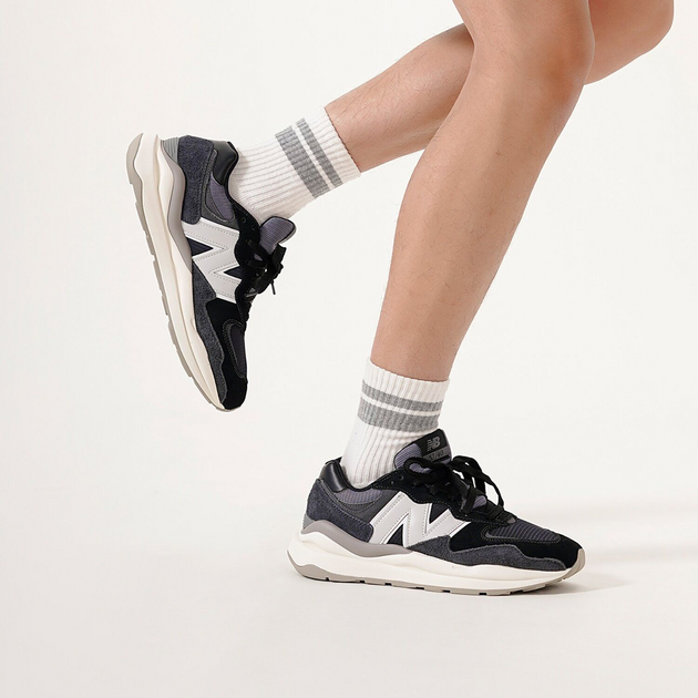 New Balance 5740