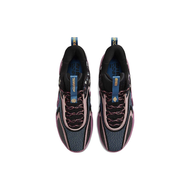 Nike Cosmic Unity 2