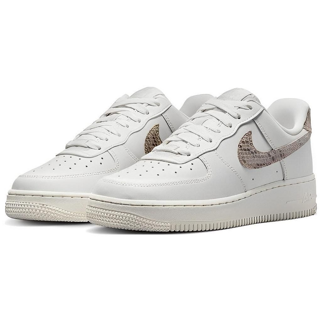 Nike Air Force 1 07
