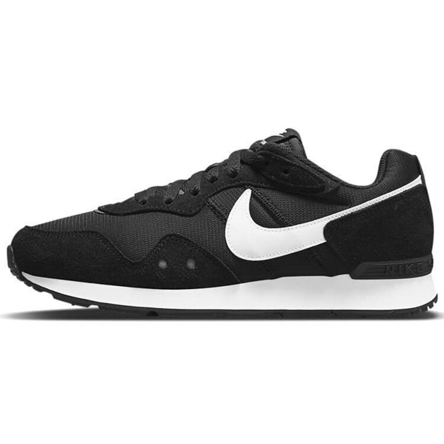Nike Venture Runner