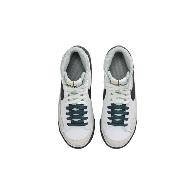 Nike Blazer