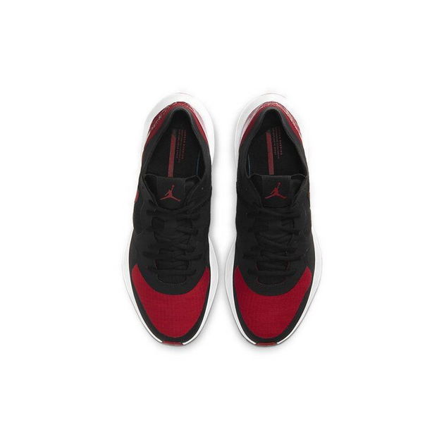 Jordan Zoom 85 Runner