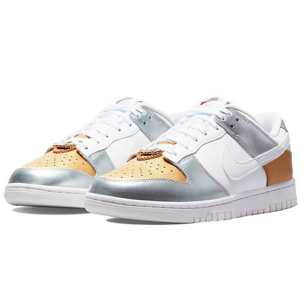 Nike Dunk Low Metallic