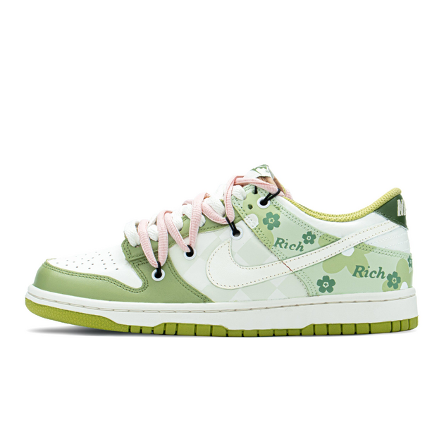 Nike Dunk Low GS