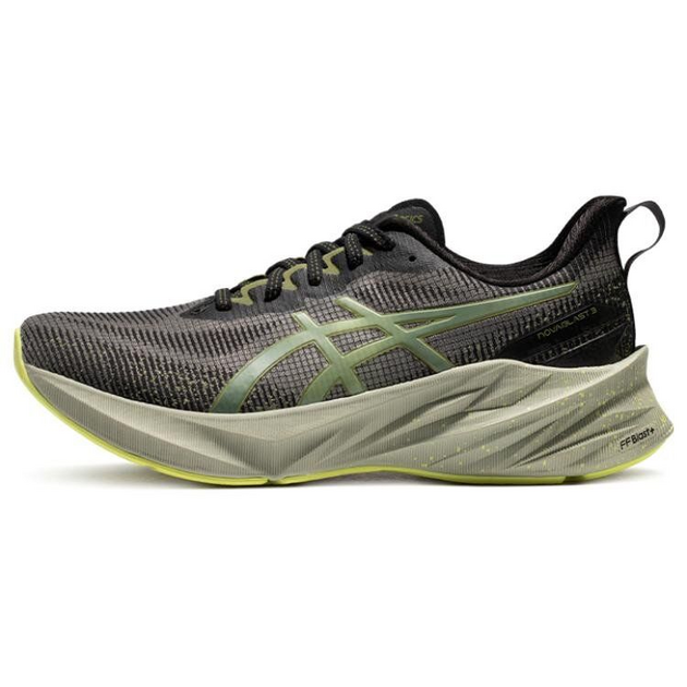 Asics Novablast 3 LE